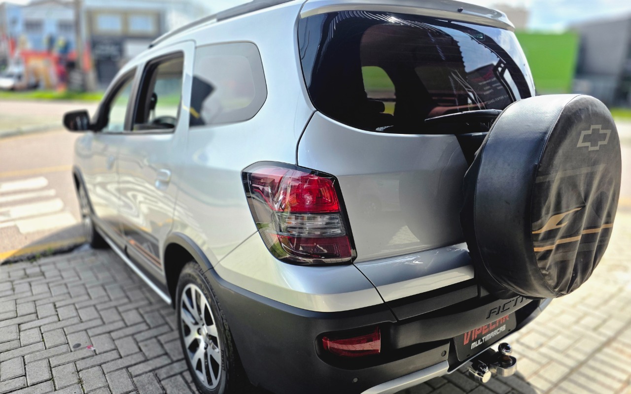 imagem-https://www.socarrao.com.br/sc-vehicle-images-prod/4319792/1791556483601-MjAyNjEwMDlfMDk0ODQwLmpwZw.jpg