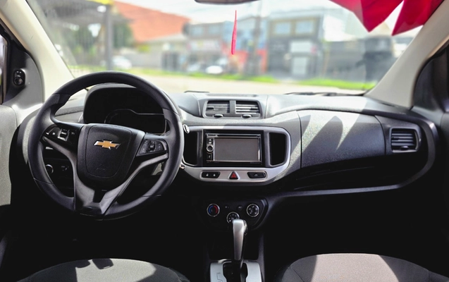 imagem-https://www.socarrao.com.br/sc-vehicle-images-prod/4319792/1791556484113-MjAyNjEwMDlfMDk1MDU2LmpwZw.jpg