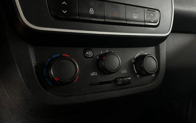 imagem-https://www.socarrao.com.br/sc-vehicle-images-prod/4319809/1791556652894-8558841_0_B_4e793c718a.jpeg