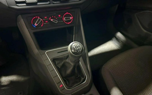imagem-https://www.socarrao.com.br/sc-vehicle-images-prod/4319828/1791556716779-8552768_20_B_8b0f42263a.jpeg