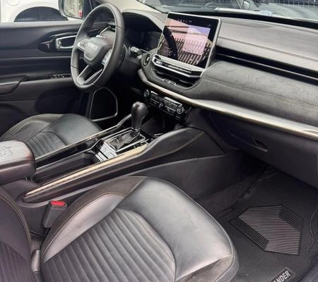 imagem-https://www.socarrao.com.br/sc-vehicle-images-prod/4319831/1791556731684-8558807_6_B_99755952cb.jpeg