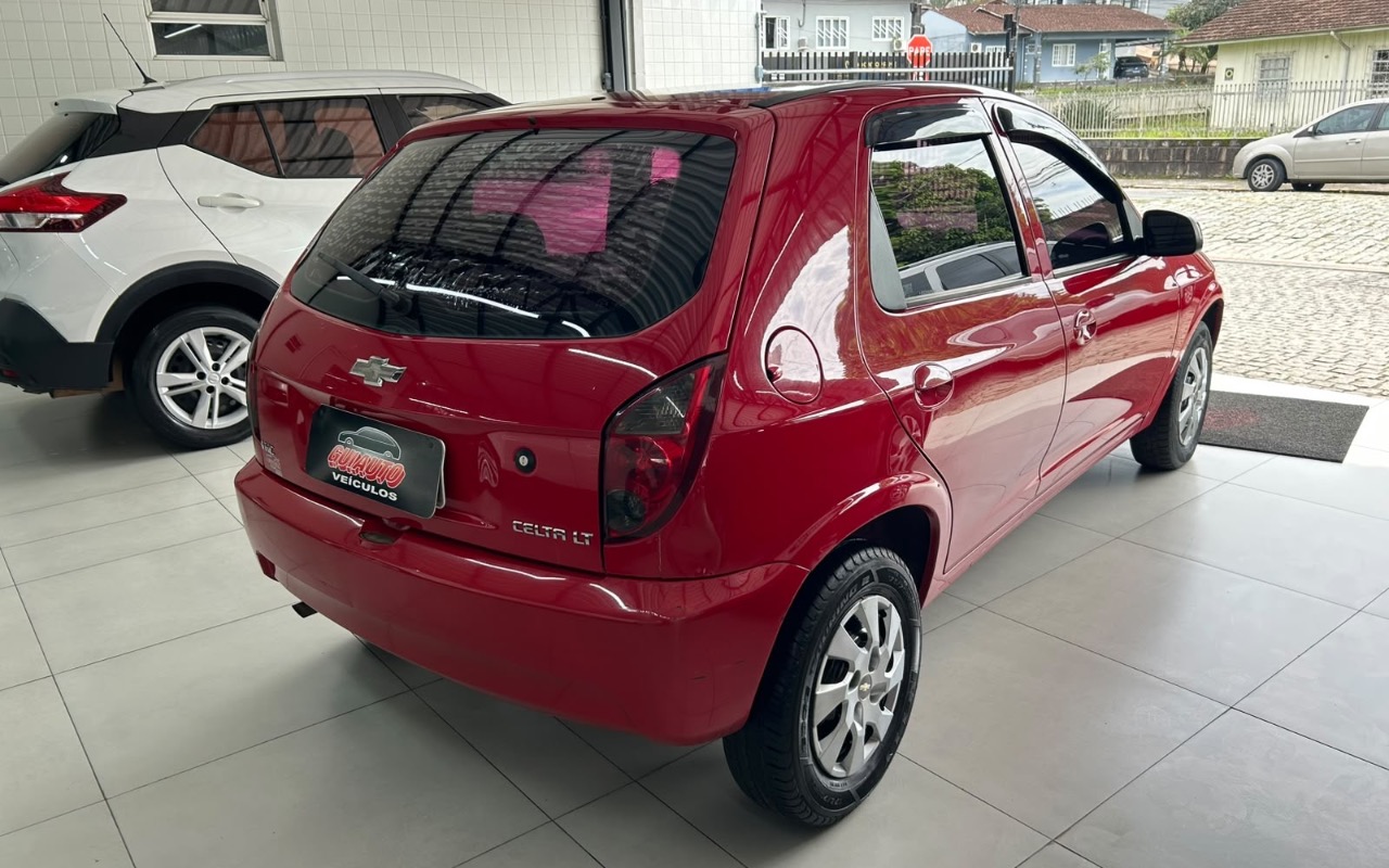imagem-https://www.socarrao.com.br/sc-vehicle-images-prod/4319896/1791557128531-NDBjZmJlYzYtNjNkNS00NjcxLWE5YTgtNGE3NTYwMmQzMGExLmpwZWc.jpeg