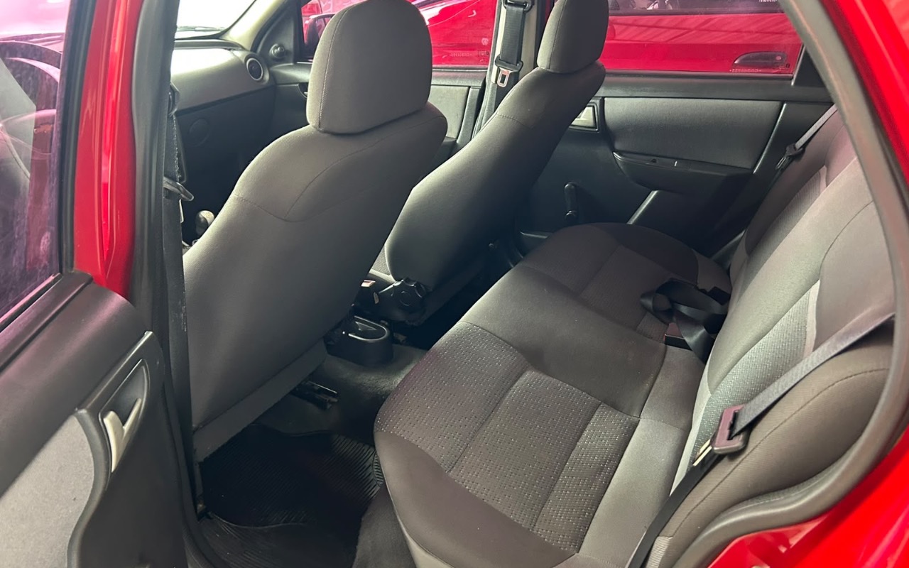 imagem-https://www.socarrao.com.br/sc-vehicle-images-prod/4319896/1791557128685-ZGRmNjgxMGMtOGNkMC00YzQxLTk3MWMtNTg1MzQwMjljODcxLmpwZWc.jpeg