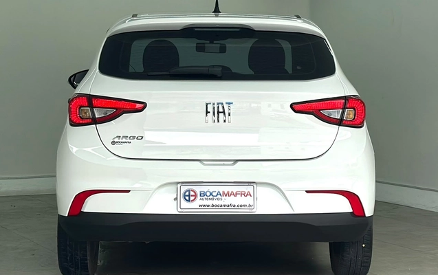 imagem-https://www.socarrao.com.br/sc-vehicle-images-prod/4319913/1791557279101-da65ce1891474b50996b6b840fbb1ffd_1791557231455.jpg