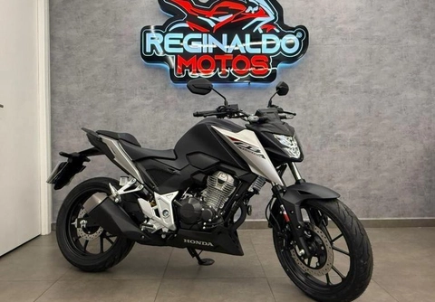Honda CB 300F Twister Flex 2026 Cinza — foto 1 de 3