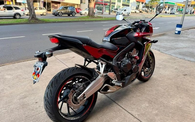 imagem-https://www.socarrao.com.br/sc-vehicle-images-prod/4319927/1791557335732-8558890_3_B_f5c9ba7bd3.jpeg