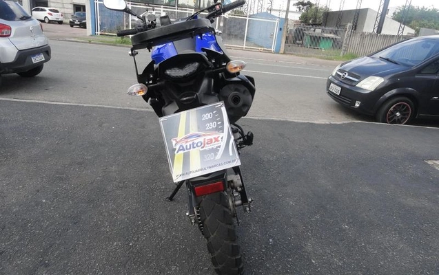 imagem-https://www.socarrao.com.br/sc-vehicle-images-prod/4320004/1791577727740-8558918_13_B_35d1ecf092.jpeg
