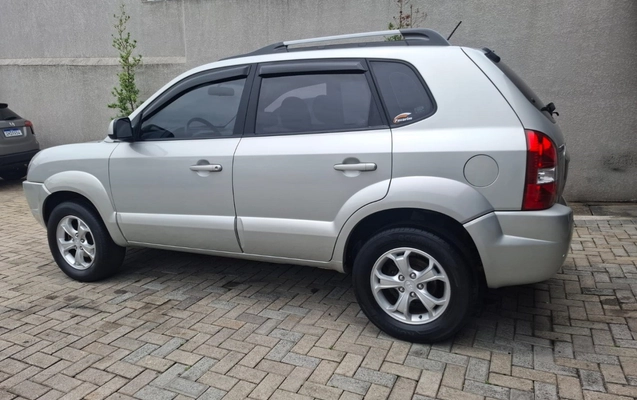 imagem-https://www.socarrao.com.br/sc-vehicle-images-prod/4320012/1791557917030-3_115804.jpg