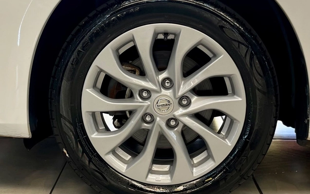 imagem-https://www.socarrao.com.br/sc-vehicle-images-prod/4320017/1791558067941-5ace1f9be09d48db8d53f52c747f5974_1791489924005.jpg
