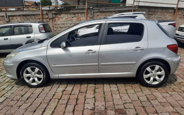 imagem-https://www.socarrao.com.br/sc-vehicle-images-prod/4320024/1791558120167-V2hhdHNBcHAgSW1hZ2UgMjAyNi0xMC0wOSBhdCAxMS4wMC4wMS5qcGVn.jpeg