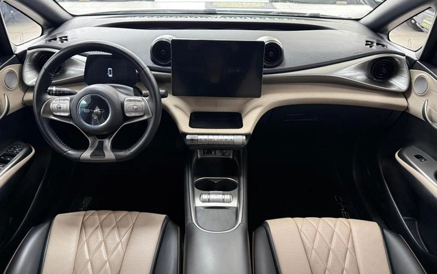 imagem-https://www.socarrao.com.br/sc-vehicle-images-prod/4320034/1791558184683-8485644_7_B_7b3ca8bac6.jpeg