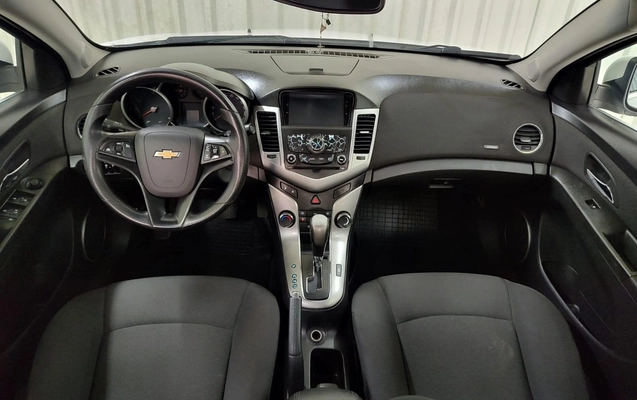 imagem-https://www.socarrao.com.br/sc-vehicle-images-prod/4320051/1791558257012-7e7150196a5f4b91a39cde9f0c9696e3_1791558210428.jpg