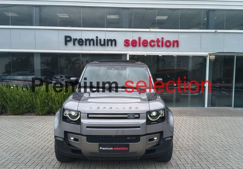 Land Rover Defender 2023 Cinza — foto 1 de 3