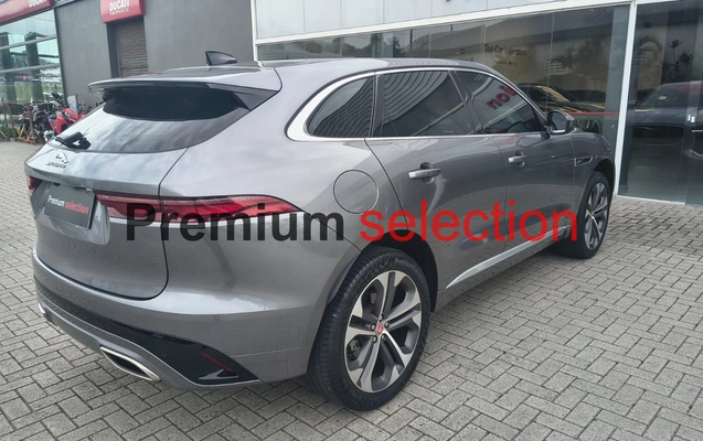 imagem-https://www.socarrao.com.br/sc-vehicle-images-prod/4320237/1791561627082-41ae5baab702452bbcb20f9d577bc01f_1791561609129.jpg