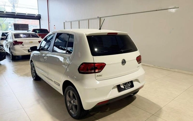 imagem-https://www.socarrao.com.br/sc-vehicle-images-prod/4320242/1791572198147-8552652_11_B_cd59c1be4b.jpeg