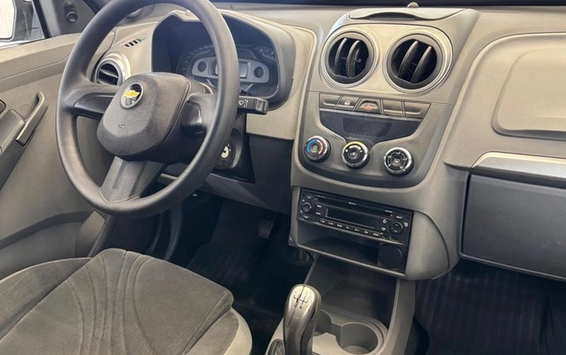 imagem-https://www.socarrao.com.br/sc-vehicle-images-prod/4320317/1791559963810-8427136_18_B_147cb3262a.jpeg