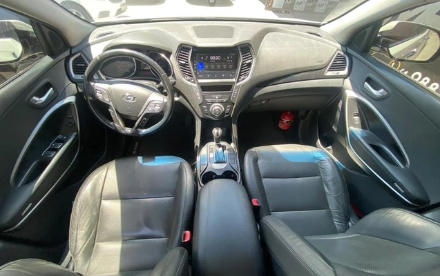 imagem-https://www.socarrao.com.br/sc-vehicle-images-prod/4320340/1791560255014-8556151_0_B_9467bbc578.jpeg