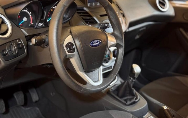 imagem-https://www.socarrao.com.br/sc-vehicle-images-prod/4320353/1791560354420-8551007_9_B_ae91477d7e.jpeg