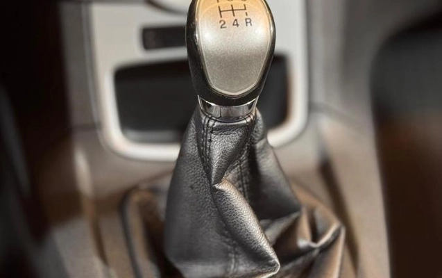 imagem-https://www.socarrao.com.br/sc-vehicle-images-prod/4320353/1791560354434-8551007_17_B_66724879ac.jpeg