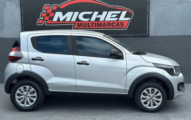 imagem-https://www.socarrao.com.br/sc-vehicle-images-prod/4320420/1791560616392-8534395_17_B_2426101448.jpeg