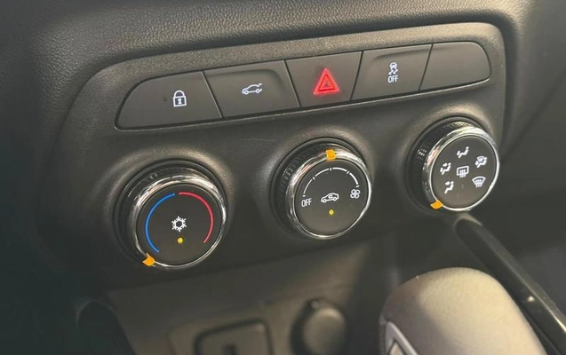imagem-https://www.socarrao.com.br/sc-vehicle-images-prod/4320427/1791569486972-8559171_17_B_1c9a622af0.jpeg