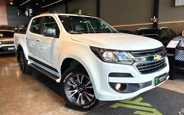 imagem-https://www.socarrao.com.br/sc-vehicle-images-prod/4320434/1791561032220-8529180_13_B_15d7e2bf72.jpeg