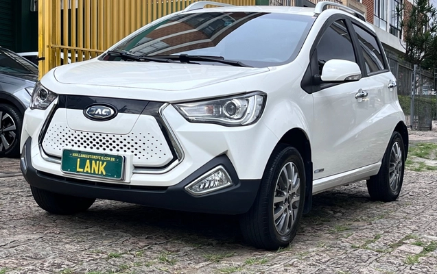 imagem-https://www.socarrao.com.br/sc-vehicle-images-prod/4320537/1791561766198-SU1HXzM0NTguanBlZw.jpeg
