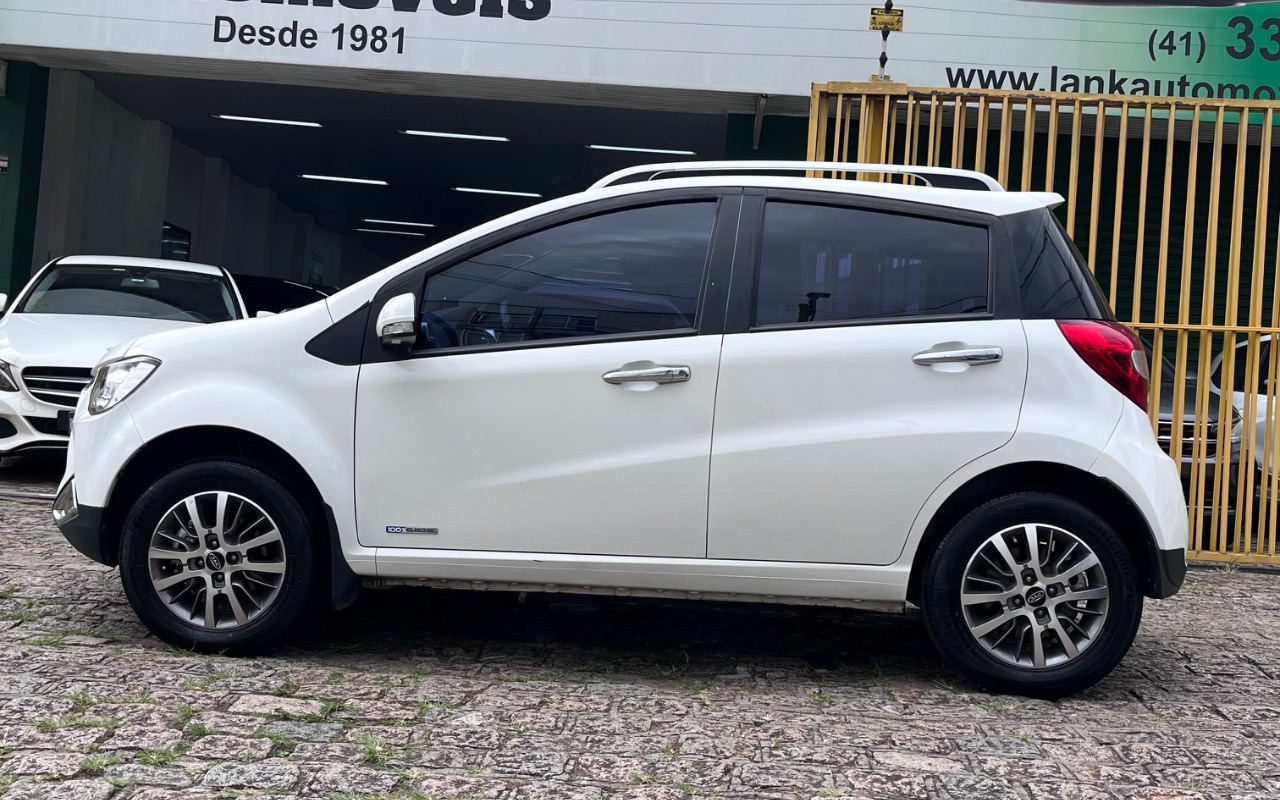 imagem-https://www.socarrao.com.br/sc-vehicle-images-prod/4320537/1791561766263-SU1HXzM0NTkuanBlZw.jpeg
