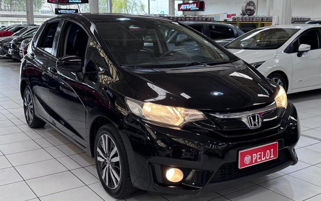 imagem-https://www.socarrao.com.br/sc-vehicle-images-prod/4320586/1791653723000-8559244_2_B_611d772975.jpeg