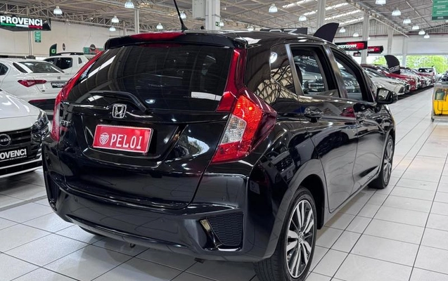 imagem-https://www.socarrao.com.br/sc-vehicle-images-prod/4320586/1791653723006-8559244_10_B_68a78dd736.jpeg