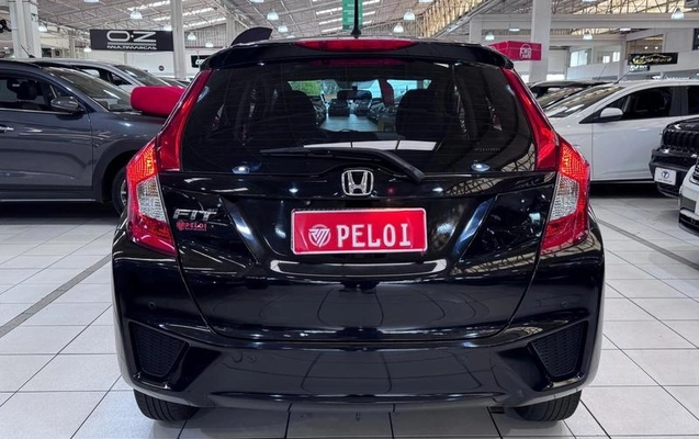 imagem-https://www.socarrao.com.br/sc-vehicle-images-prod/4320586/1791653723008-8559244_5_B_9a6e17a7fd.jpeg
