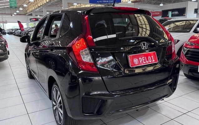 imagem-https://www.socarrao.com.br/sc-vehicle-images-prod/4320586/1791653723009-8559244_9_B_c5bd038c9b.jpeg