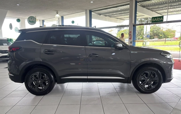 imagem-https://www.socarrao.com.br/sc-vehicle-images-prod/4320601/1791562174591-12_111605.jpg