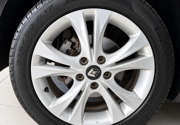 imagem-https://www.socarrao.com.br/sc-vehicle-images-prod/4320619/1791562431939-1238903.jpg