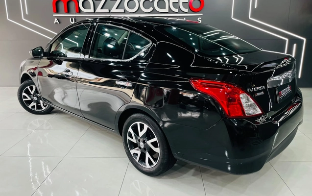 imagem-https://www.socarrao.com.br/sc-vehicle-images-prod/4320622/1791562509843-003_ddd9627f3d6d7632e27f38a8336d73fe.jpg
