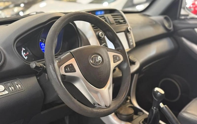 imagem-https://www.socarrao.com.br/sc-vehicle-images-prod/4320652/1791653736167-8559369_9_B_89cc2f24e1.jpeg
