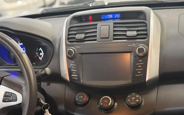 imagem-https://www.socarrao.com.br/sc-vehicle-images-prod/4320652/1791653736170-8559369_3_B_ceccf3de45.jpeg