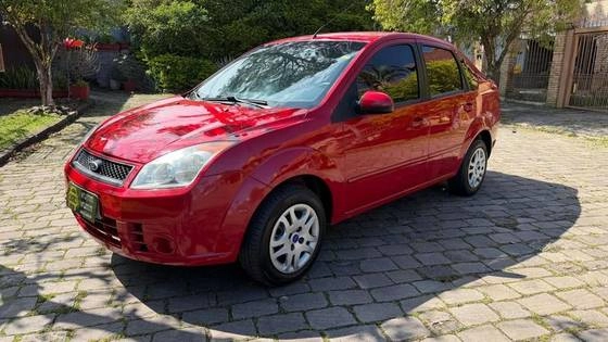 imagem-https://www.socarrao.com.br/sc-vehicle-images-prod/4320739/1791562899734-ford-fiesta-1.6-mpi-sedan-8v-flex-4p-manual-wmimagem15410414285.jpg