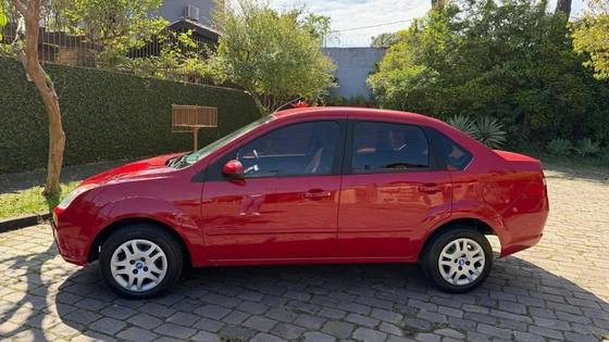 imagem-https://www.socarrao.com.br/sc-vehicle-images-prod/4320739/1791562899737-ford-fiesta-1.6-mpi-sedan-8v-flex-4p-manual-wmimagem1541044666.jpg