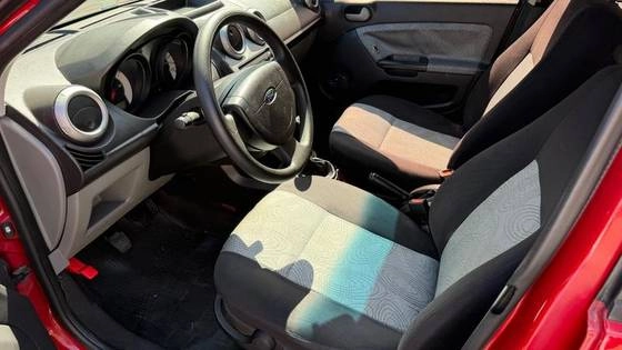 imagem-https://www.socarrao.com.br/sc-vehicle-images-prod/4320739/1791562899752-ford-fiesta-1.6-mpi-sedan-8v-flex-4p-manual-wmimagem15410820619.jpg