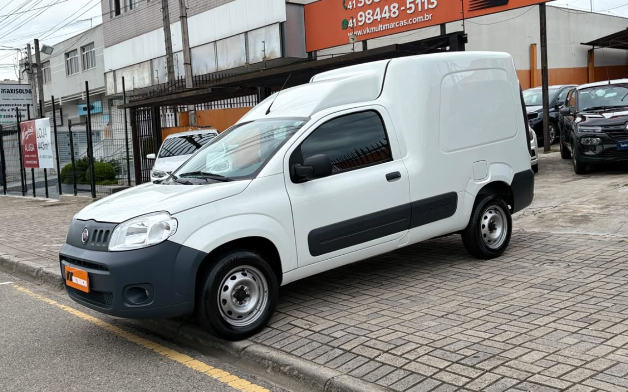 imagem-https://www.socarrao.com.br/sc-vehicle-images-prod/4320741/1791562940662-V2hhdHNBcHAgSW1hZ2UgMjAyNi0xMC0wOSBhdCAxMy4wMy4yMCAoMSkuanBlZw.jpeg