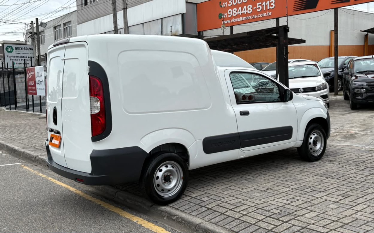 imagem-https://www.socarrao.com.br/sc-vehicle-images-prod/4320741/1791562941785-V2hhdHNBcHAgSW1hZ2UgMjAyNi0xMC0wOSBhdCAxMy4wMy4yMyAoMikuanBlZw.jpeg