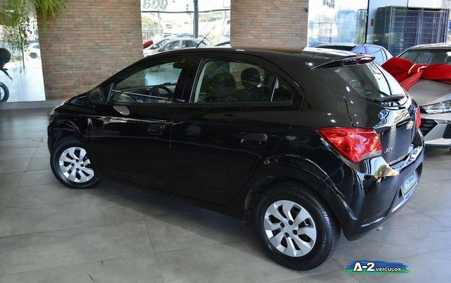 imagem-https://www.socarrao.com.br/sc-vehicle-images-prod/4320742/1791562950122-8559386_0_B_9e5e3b5aa7.jpeg