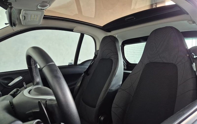 imagem-https://www.socarrao.com.br/sc-vehicle-images-prod/4320751/1791654061741-8559402_3_B_85554cc147.jpeg