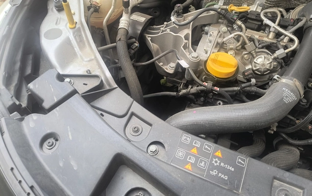 imagem-https://www.socarrao.com.br/sc-vehicle-images-prod/4320819/1791564806178-V2hhdHNBcHAgSW1hZ2UgMjAyNi0xMC0wOSBhdCAxMy4yNS4xMyAoMikuanBlZw.jpeg