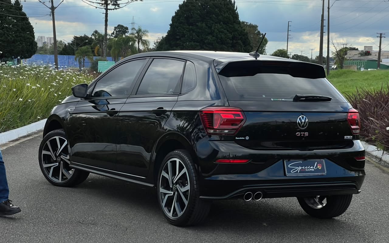 imagem-https://www.socarrao.com.br/sc-vehicle-images-prod/4320843/1791563737903-V2hhdHNBcHAgSW1hZ2UgMjAyNi0xMC0wNyBhdCAxNi4xNS4wOCAoMSkuanBlZw.jpeg