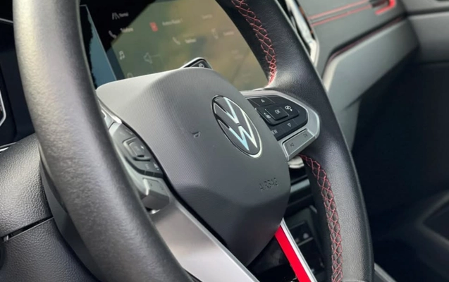 imagem-https://www.socarrao.com.br/sc-vehicle-images-prod/4320843/1791563739122-V2hhdHNBcHAgSW1hZ2UgMjAyNi0xMC0wNyBhdCAxNi4xNS4xOCAoMSkuanBlZw.jpeg