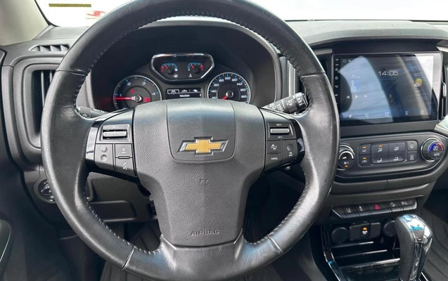 imagem-https://www.socarrao.com.br/sc-vehicle-images-prod/4320894/1791915022953-8558205_24_B_7638e98c72.jpeg