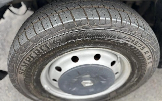 imagem-https://www.socarrao.com.br/sc-vehicle-images-prod/43209/1792699884211-6194105_6_B_520f618235.jpeg
