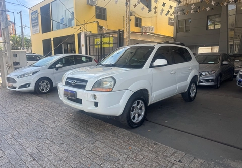 Hyundai Tucson 2.0 16V Aut. 2015 Branco — foto 1 de 3